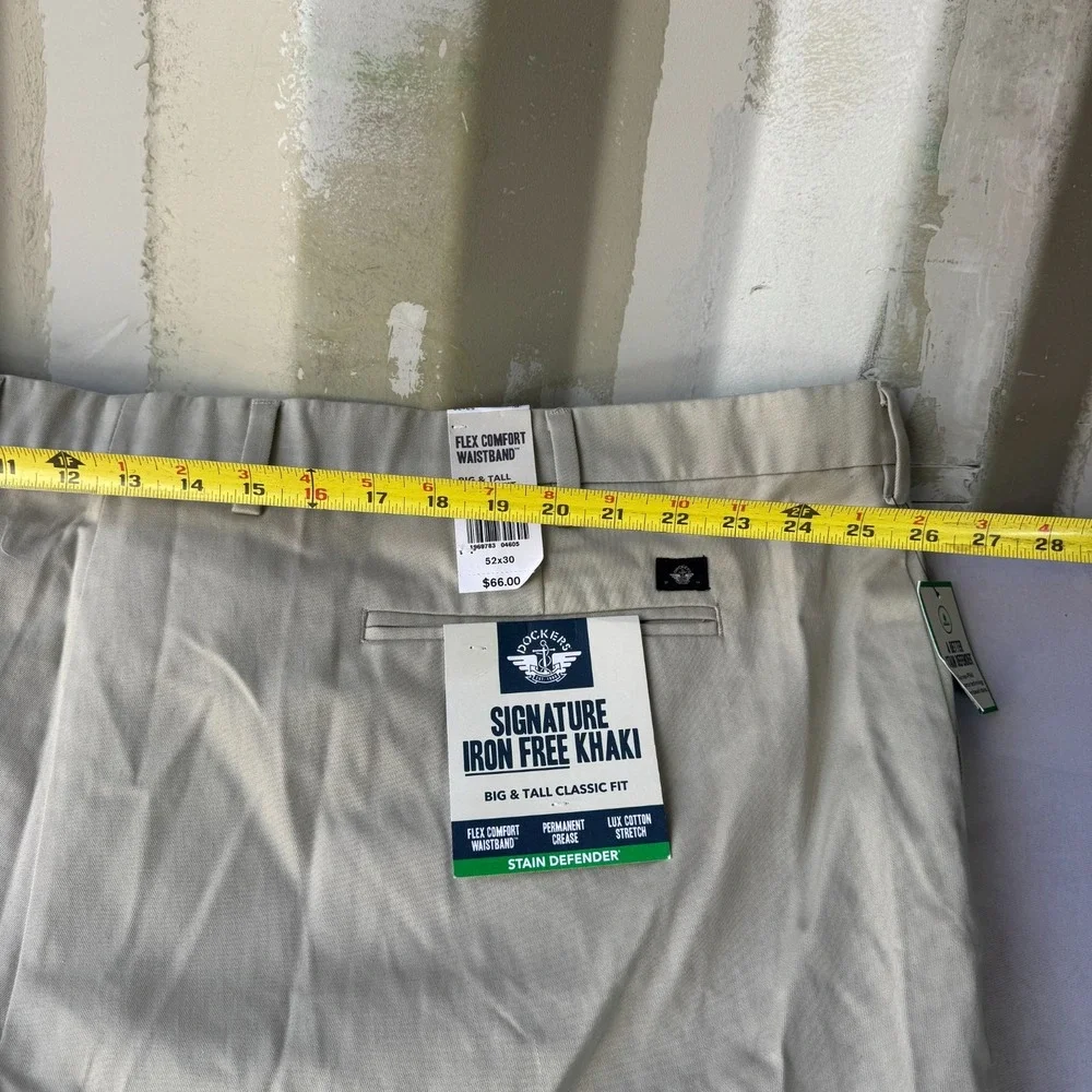 Dockers Signature Iron Free Khaki Pants Mens 52x30 Gray Flex Comfort Classic Fit